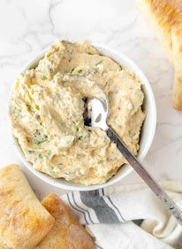 Roasted Garlic Butter | Mantequilla con Ajo Rostizado